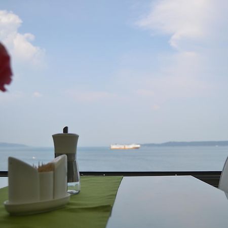 Hotel Deniz Eceabat Exterior photo